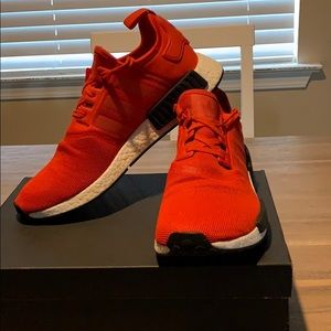 Adidas NMD_R1   US10 1/2